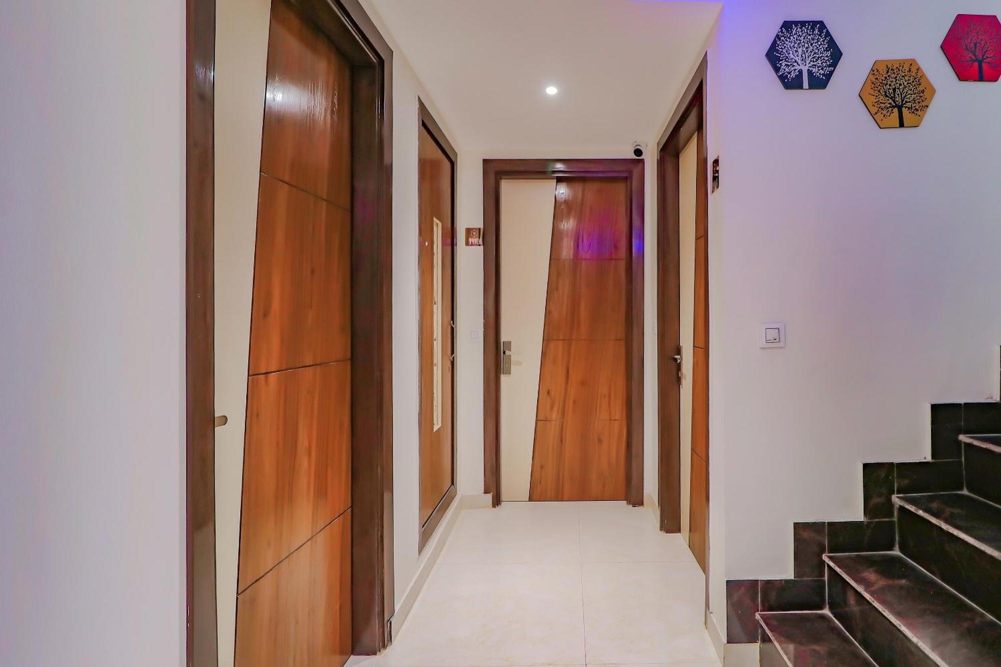 Capital O Western Galaxy Amritsar Exterior foto