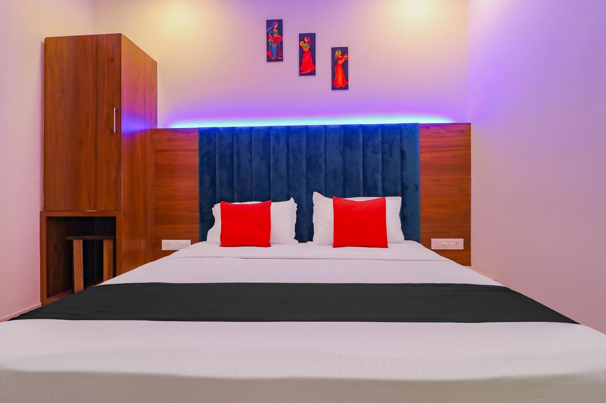 Capital O Western Galaxy Amritsar Exterior foto